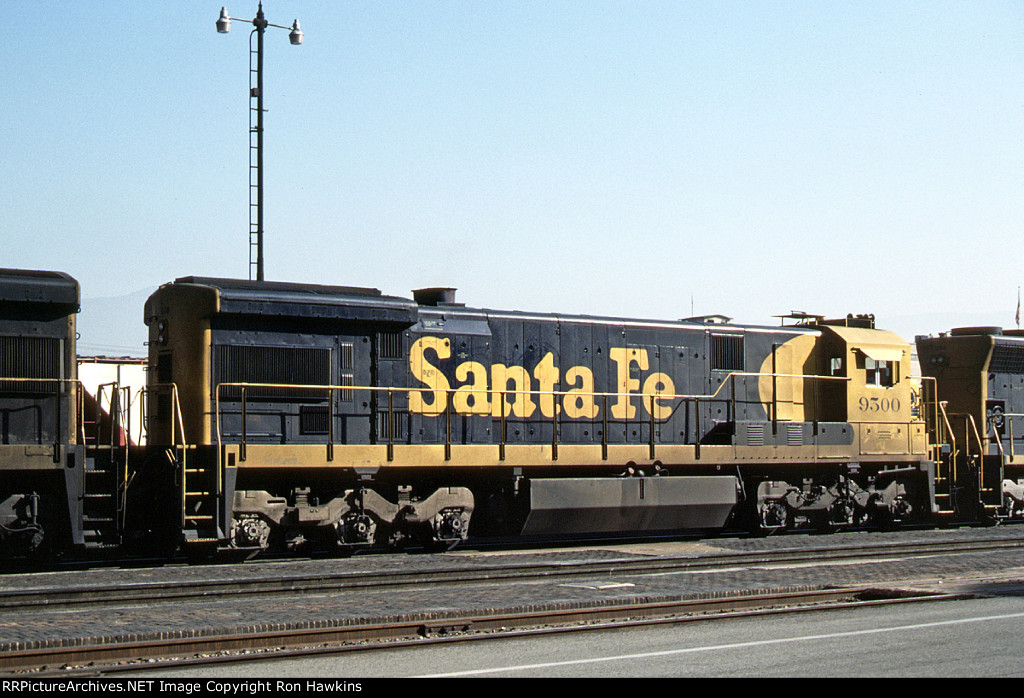 ATSF 9500